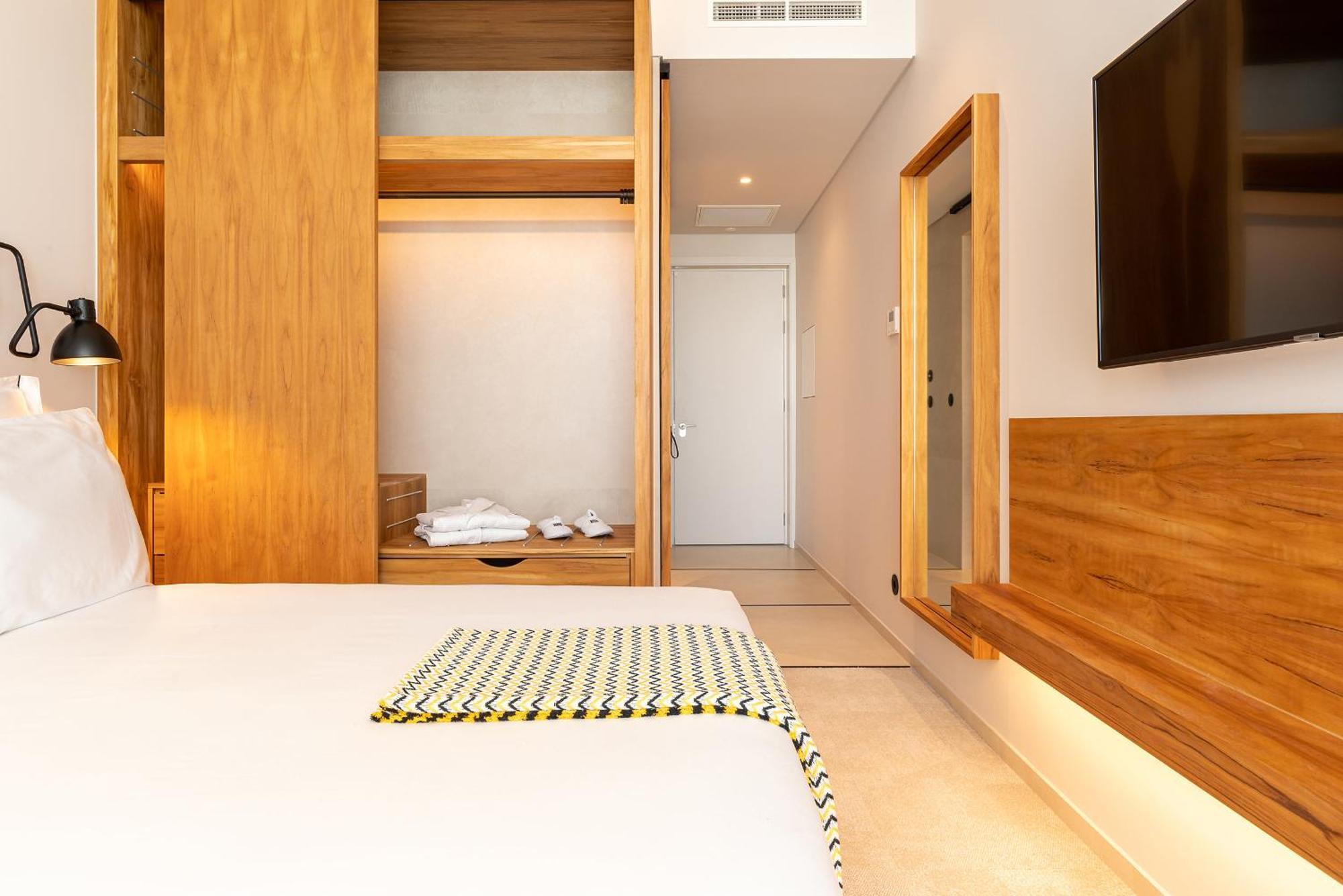Готель 3Hb Фару Номер фото A room at the hotel