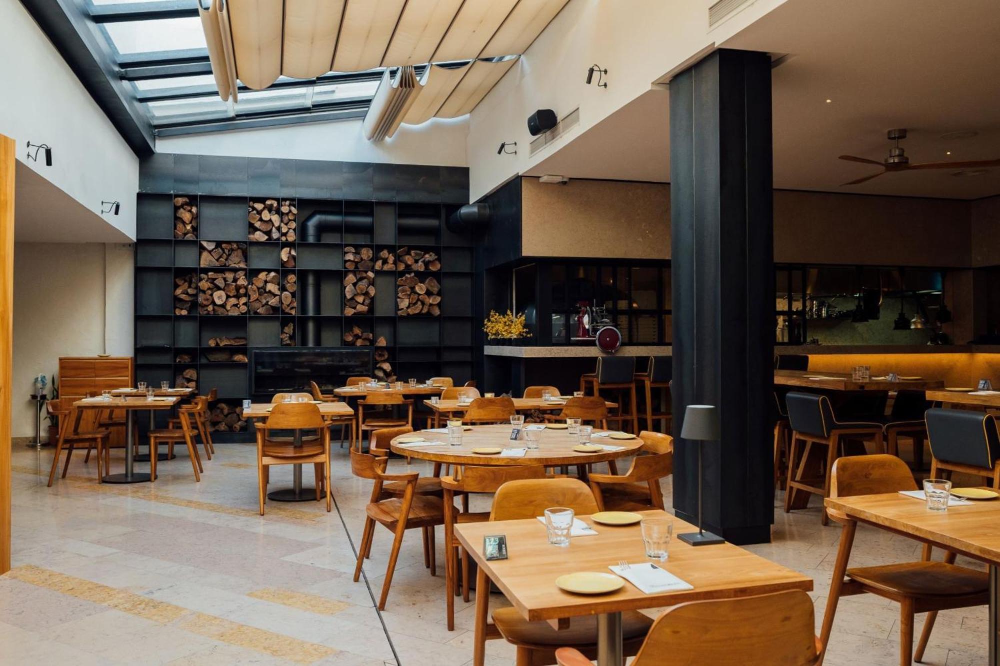 Готель 3Hb Фару Екстер'єр фото Interior of the restaurant